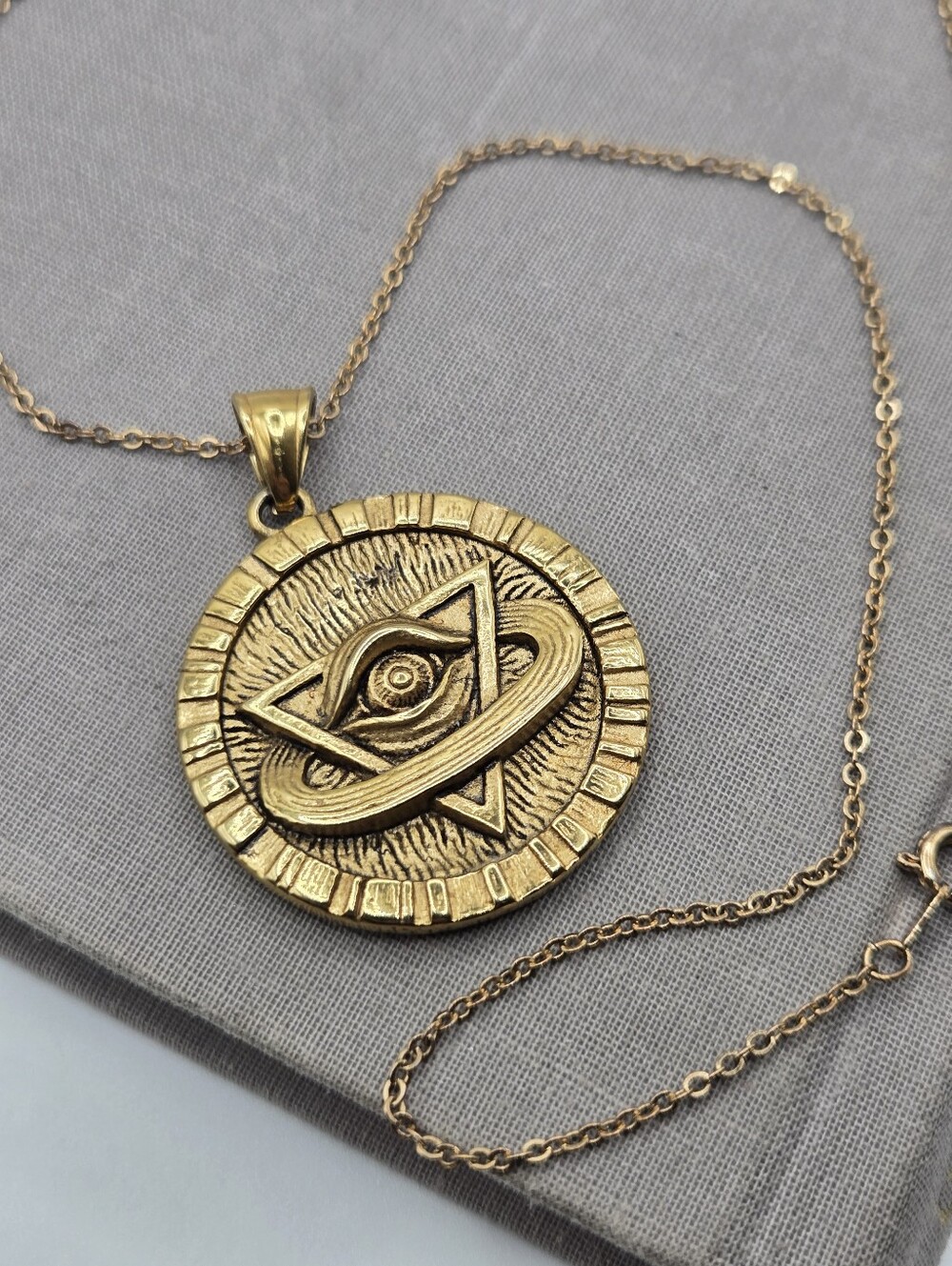 All-Seeing Eye OF Providence Pendant Necklace Illuminati Horus Ra Gold Tone 18"